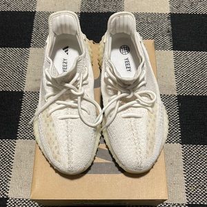 Yeezy 350 Bone